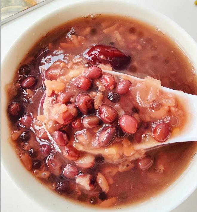 豆:营养、益处与美味菜谱一站式了解麻将胡了2试玩“谷物豆类明星” 红(图2) 豆:营养、益处与美味菜谱一站式了解麻将胡了2试玩“谷物豆类明星” 红(图2)